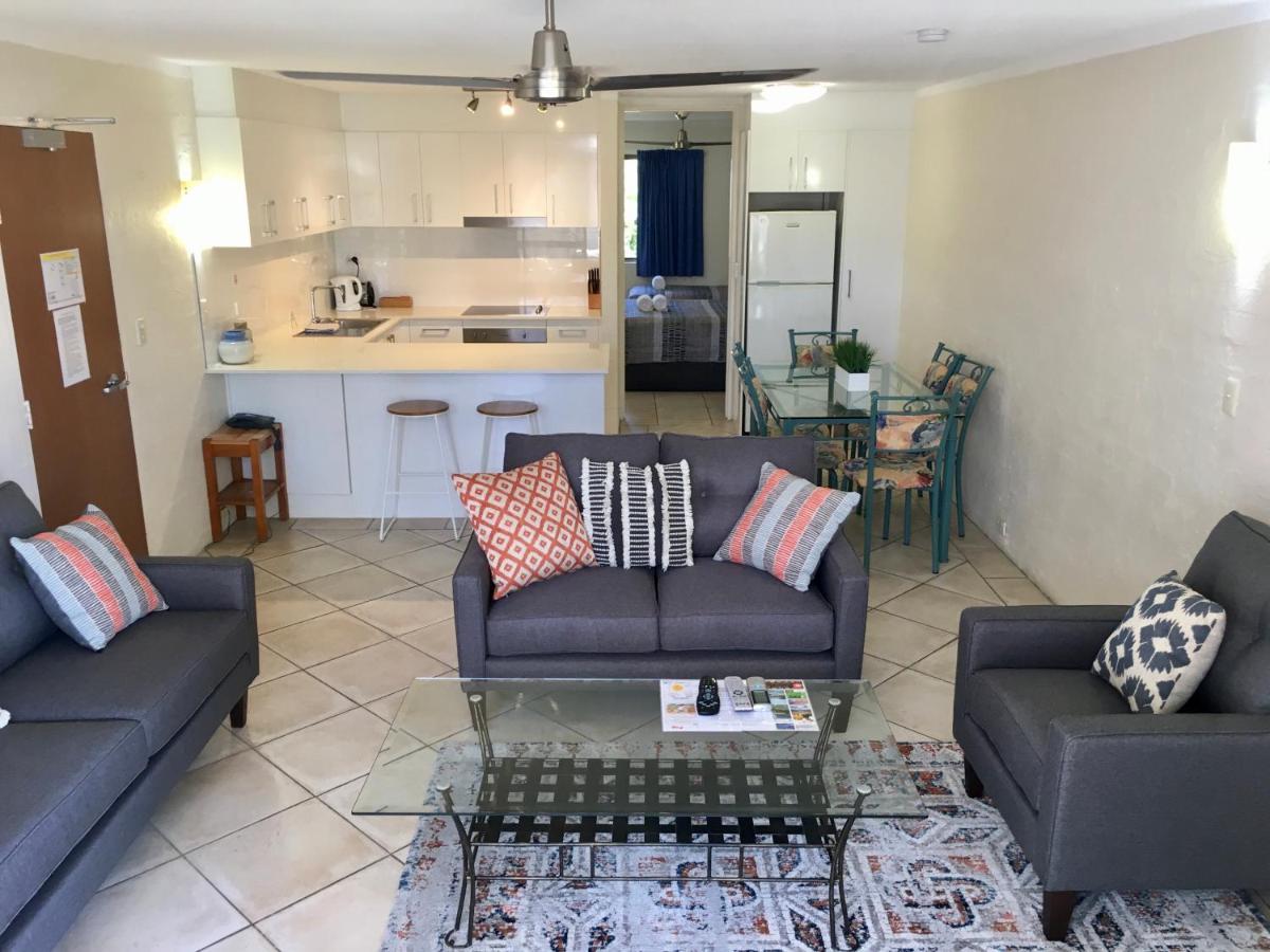 Burleigh Palms Holiday Apartments Gold Coast Exterior foto