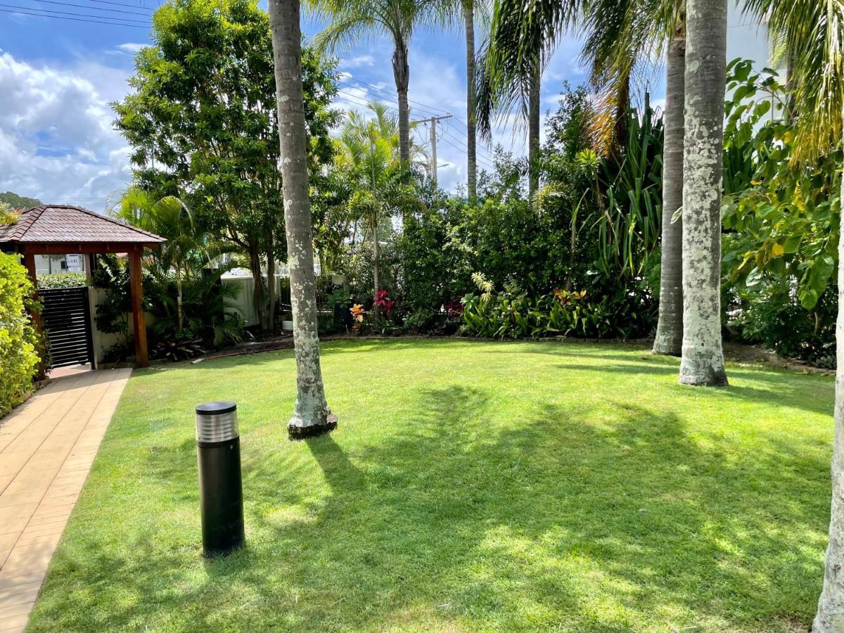 Burleigh Palms Holiday Apartments Gold Coast Exterior foto